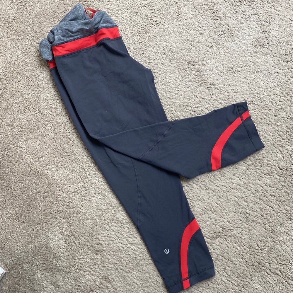 Lululemon 3/4 crop leggings - 12